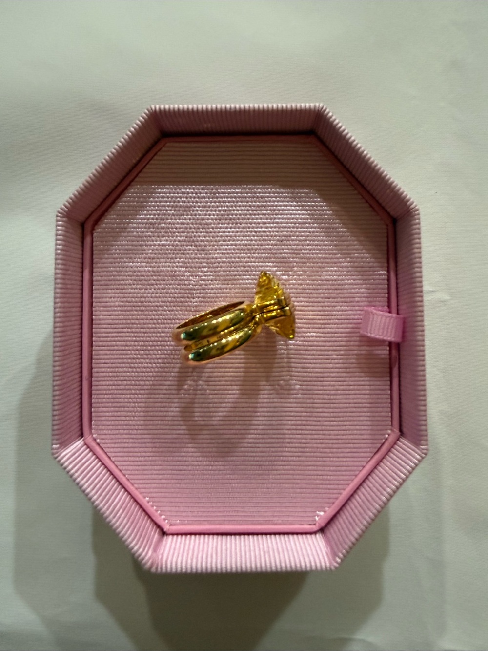 Swarovski Lucent Ring Magnetic, Yellow - Picture 5 of 5